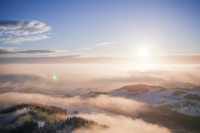 Beautiful Sunset Over The Foggy Mountains Scenery clouds cold 2k 4k