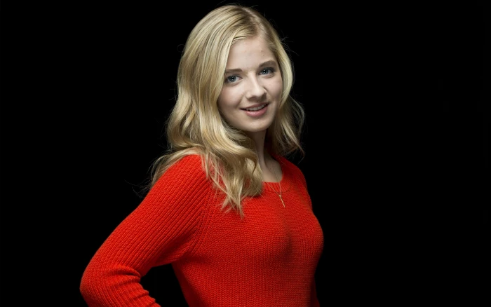 Jackie Evancho blond hair black background portrait 2k