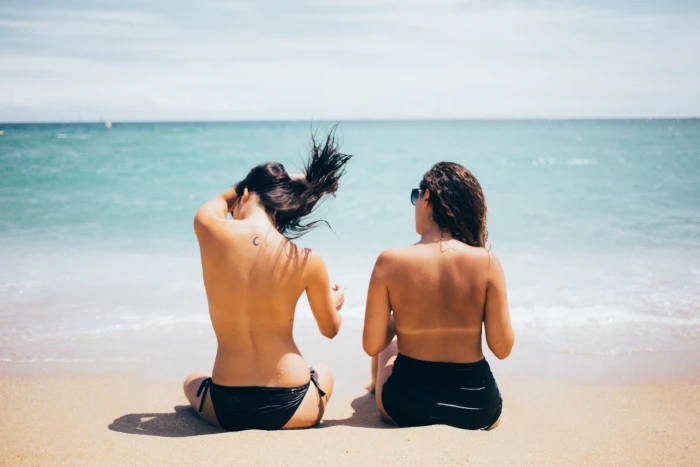 Oceanside Women Photo Summer Beaches Fun Friends Bikinis 2k 4k