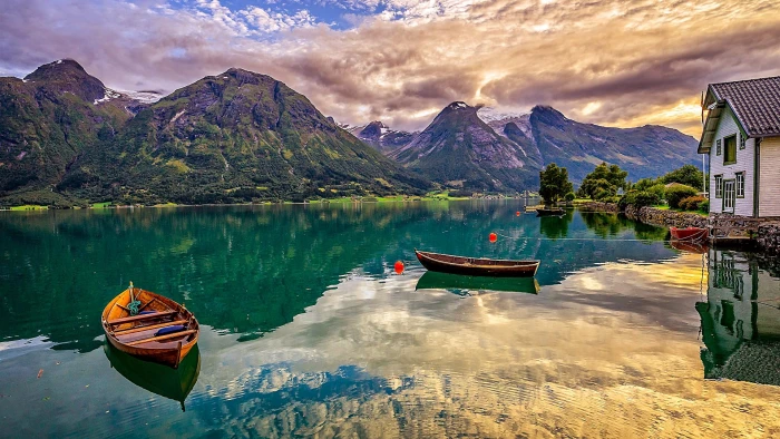 fjord lakeside boats house europe norway sogn og fjordane 2k