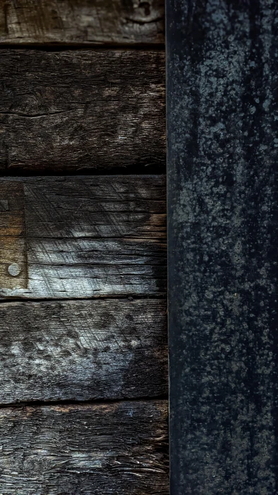 Simplistic railroad tie retaining wall