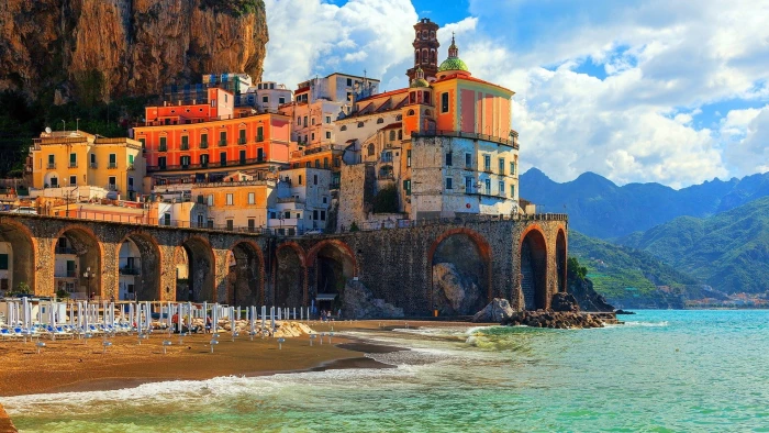 red and white concrete building architecture house Italy coast 2k