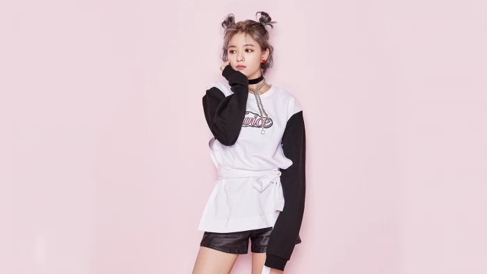 Band Music Twice Brown Eyes K Pop Korean Purple Hair 2k