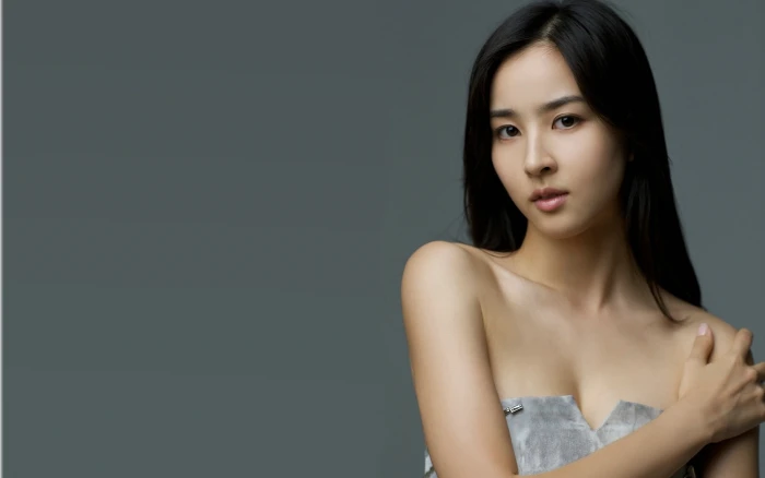 Han Hye Jin Korean beautiful photo wallpaper 13 women s white top 2k