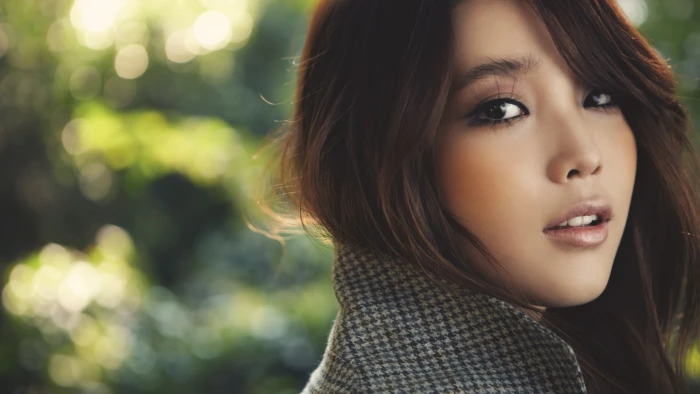 women Asian brunette looking back brown eyes IU Korean 2k