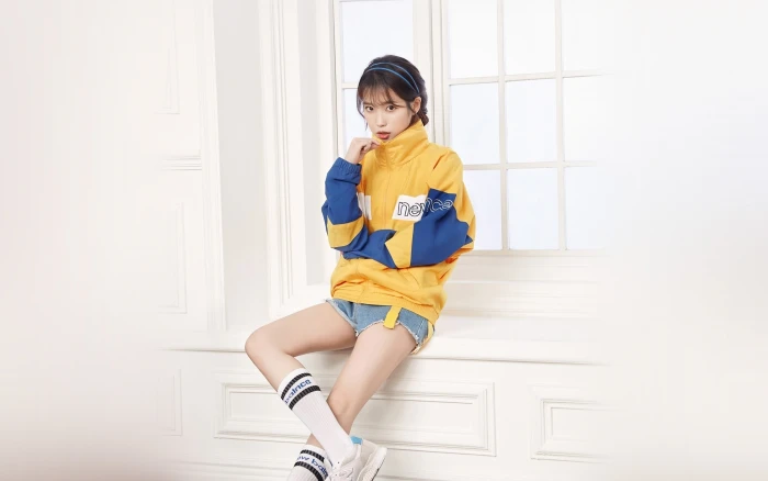 iu korean singer girl kpop child childhood females one person 24 2k 4k Lee Ji-eun