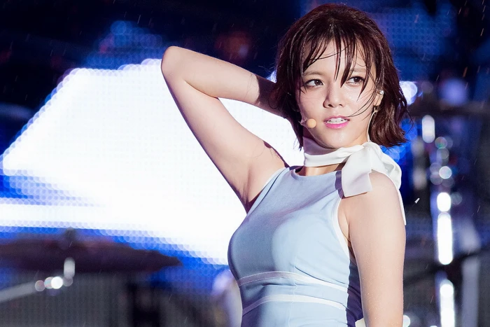 Jimin AOA women wet hair singer K pop brunette Asian 2k