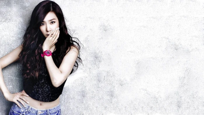 Girls Generation SNSD wavy hair singer looking at viewer long musician eyes Asian Korean Tiffany Hwang women 2k