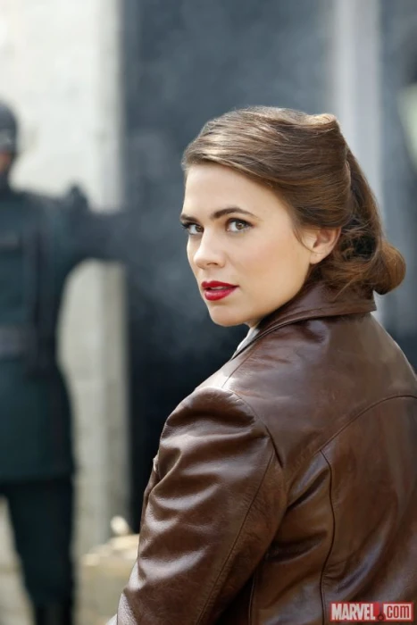 Peggy is such a timeless look for her hayley atwell actress hollywood celebrity