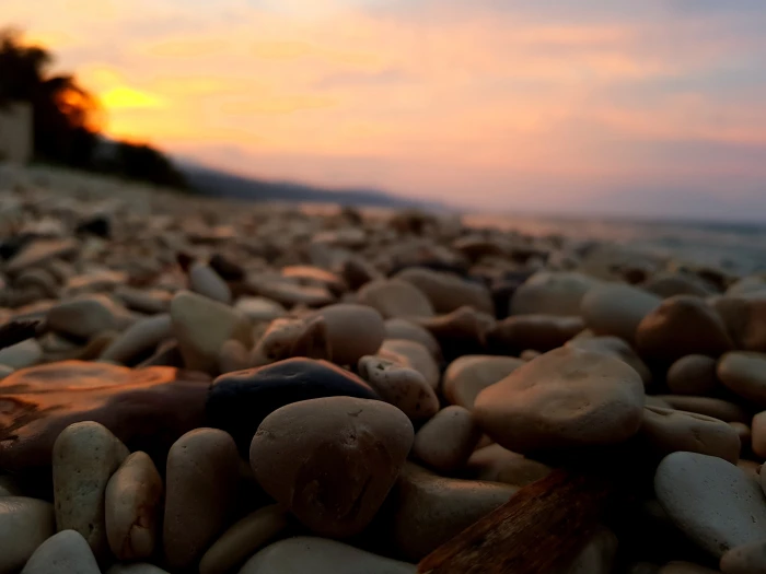 Zakynthos stones beach sunrise coast 2k 4k