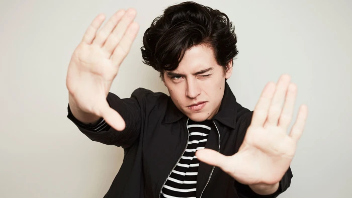 Cole Sprouse photo 2k 4k 5k 8k