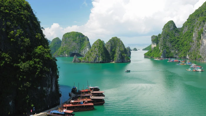 Ha Long Bay wallpaper Halong Vietnam mountains 2k 4k
