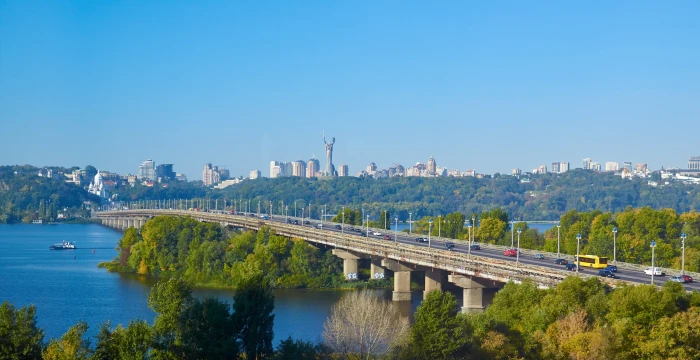 bridge scenery during daytime ukraine kyiv building water 2k 4k 5k