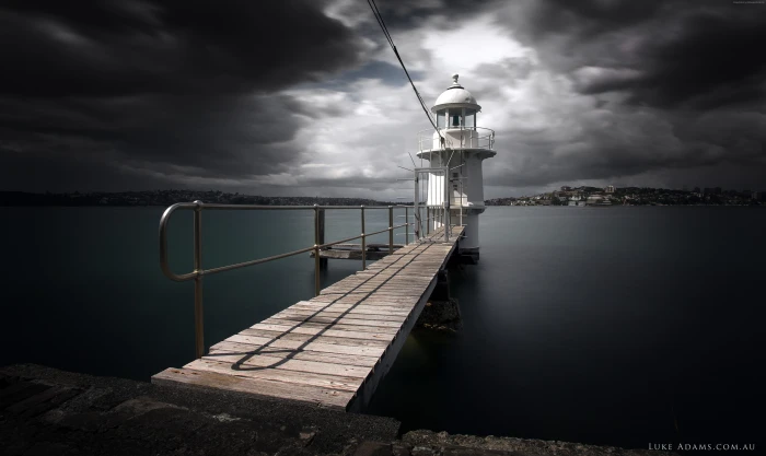 pierce clouds lighthouse Sydney Harbour river 2k 4k 5k