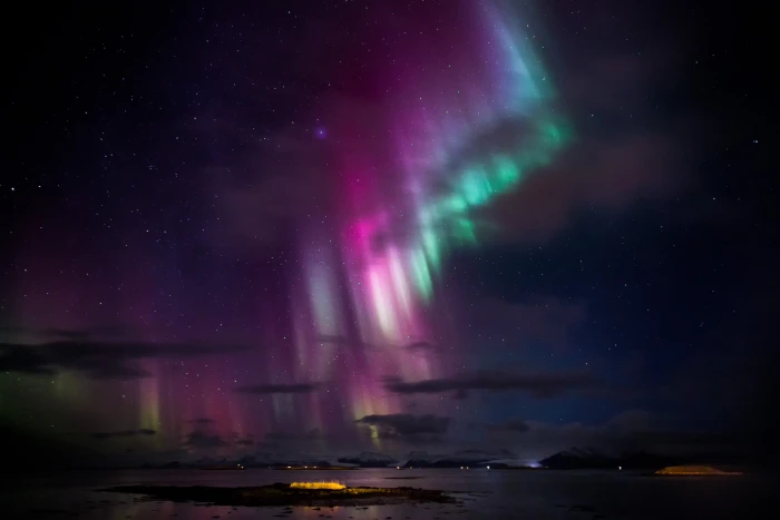 Northern Lights iceland holiday hofn northern lights aurora borealis 2k 4k 5k