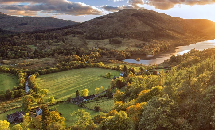 aerial photo of green mountains scotland Creag Balquhidder 2k 4k