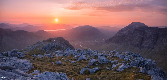 rocky mountains during sunset F ilte gu Scotland West Highlands 2k 4k 5k