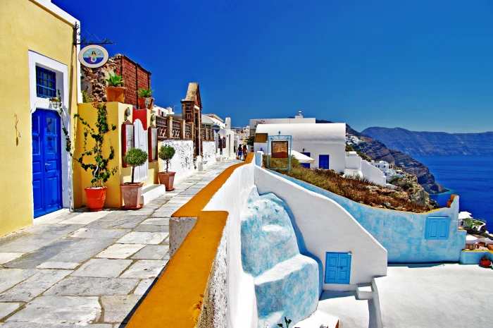 yellow painted house sea landscape nature home Santorini 2k 4k 5k