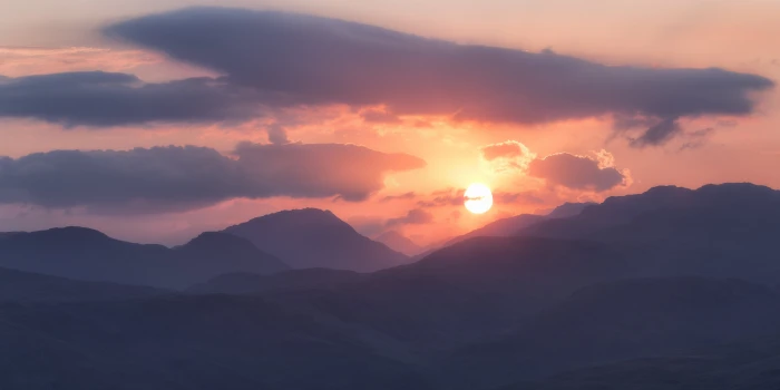 fog mountain during sunrise Trossachs Sunset Scotland Loch Lomond 2k 4k 5k 8k 10k