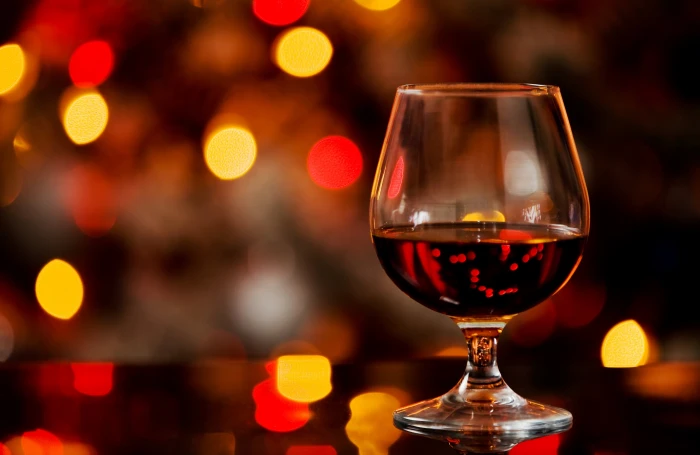 clear wine glass alcohol cognac bokeh drink wineglass celebration 2k 4k 5k
