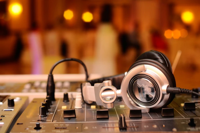 gray corded headphones macro music blur sound remote party 2k 4k