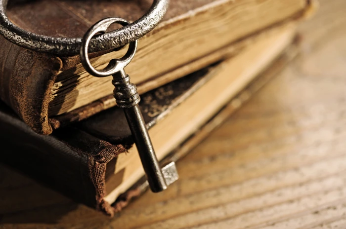 silver skeleton key macro table books blur ring vintage 2k 4k 5k