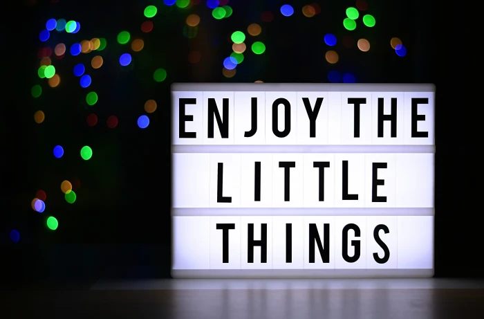 the little things of life enjoy gratitude motivation courage 2k 4k 5k
