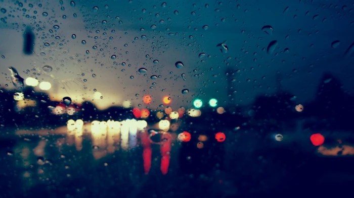 water dew on window with light bokeh photography street urban 46 2k