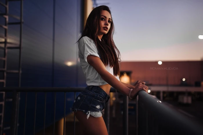women s gray shirt girl lights shorts the evening makeup 2k