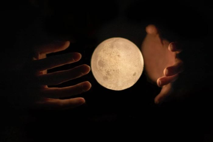 moon hand hands mystical dark dope magic fantasy atmosphere 2k 4k 5k