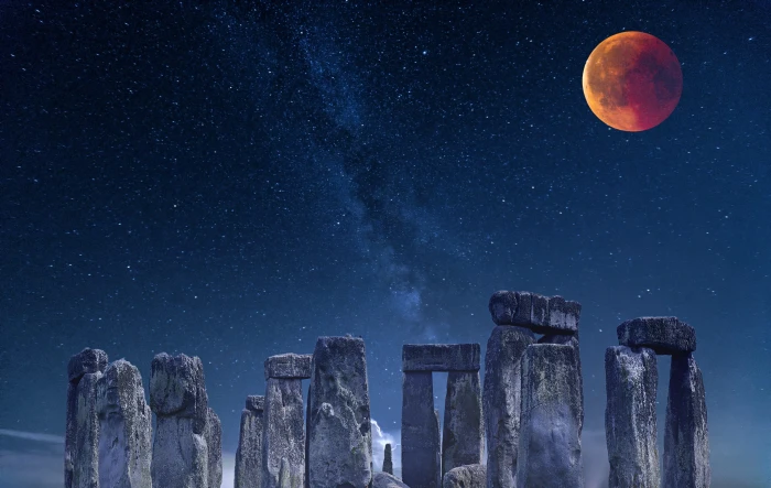 stonehenge ancient night stars milky way moon eclipse 2k 4k