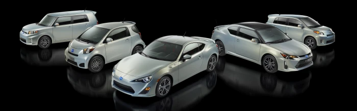 scion fr s iq tc xd xb car vehicle simple background dual monitors multiple display reflection widescreen dualmonitor dualscreen 2k 4k 5k