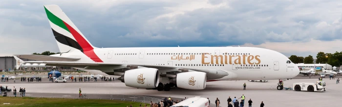 United Arab Emirates plane A aircraft airplane dual monitors widescreen dualmonitor dualscreen 2k 4k
