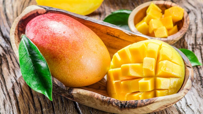 mango fruits on brown wooden bowl 2k 4k 5k 8k