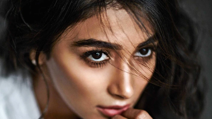 Bollywood Brown Eyes Actress Pooja Hedge HD Wallpapers 2k