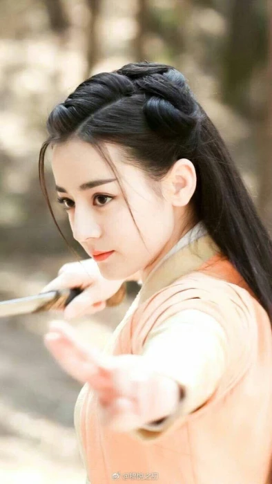 Dilraba Dilmurat Chinese actress