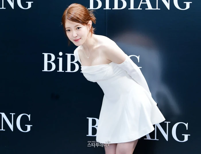 Lee Se young
