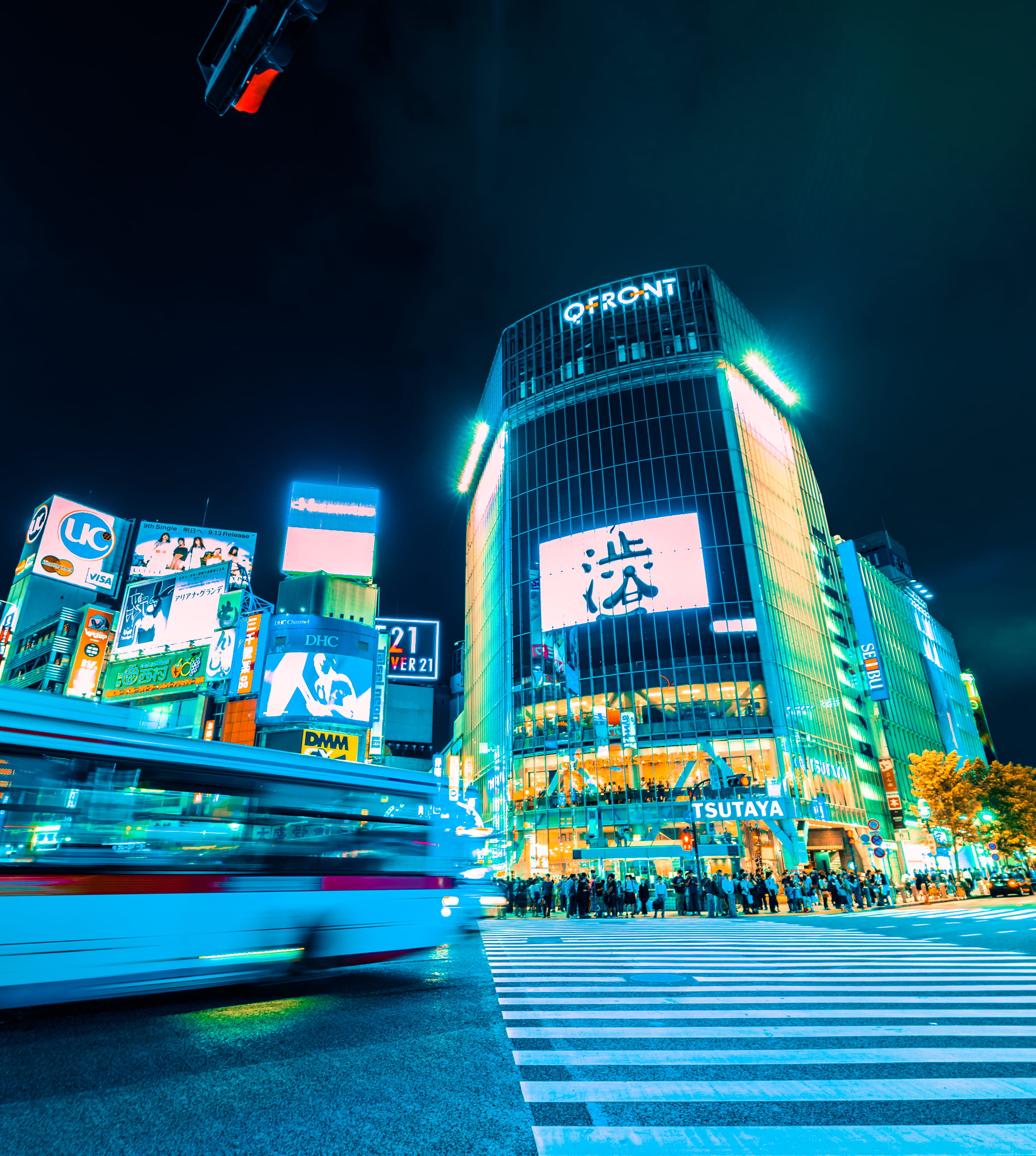 time lapse photography of people crossing street during nighttime 2k