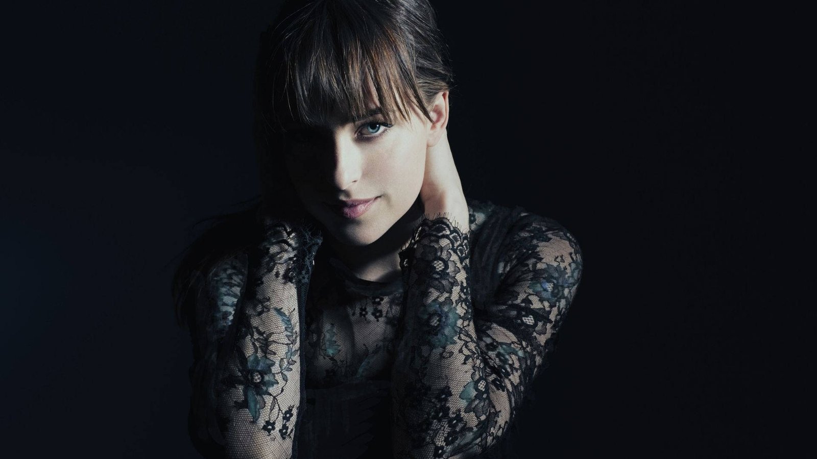 dakota johnson aesthetic photoshoot actress hollywood