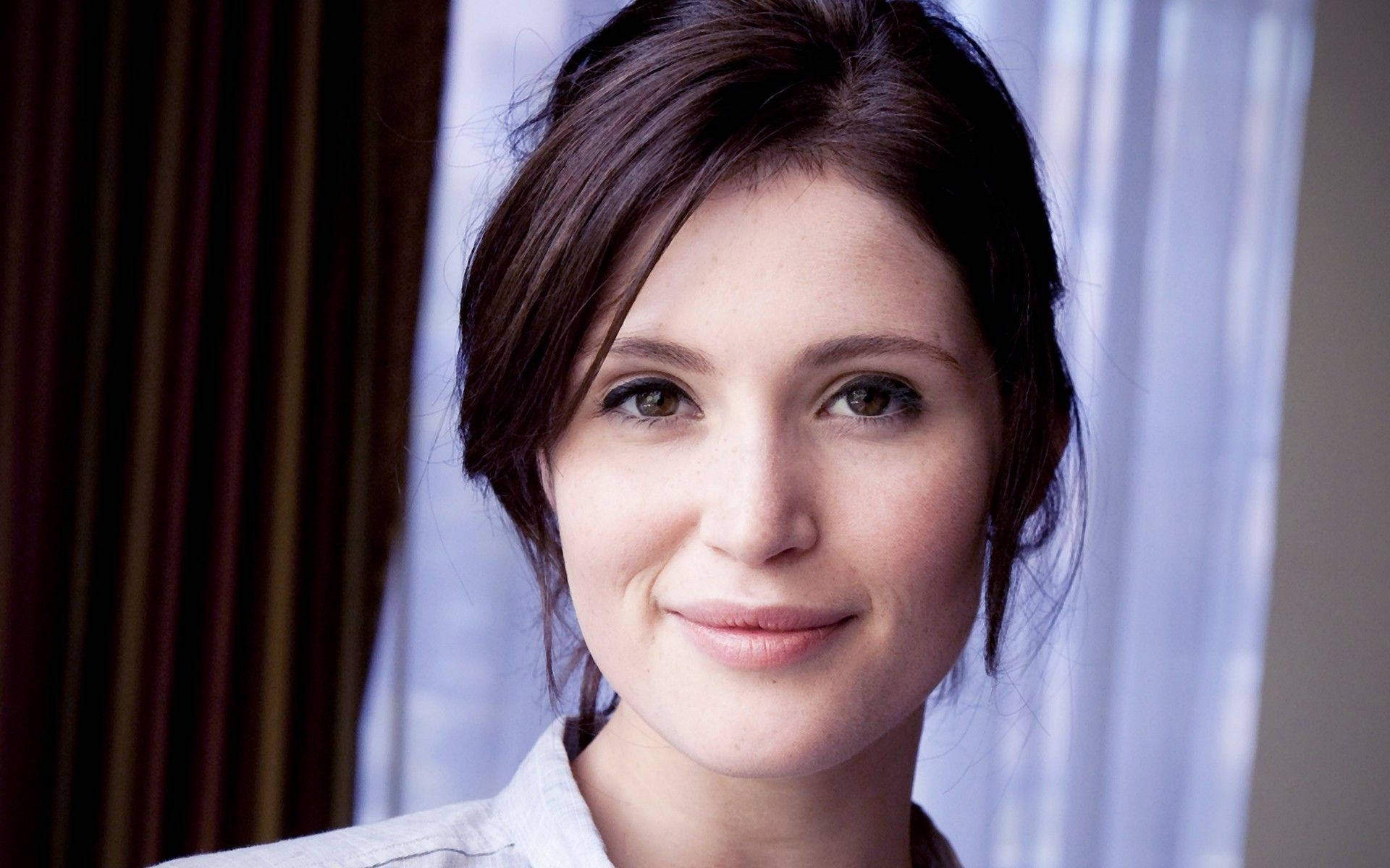 gemma arterton fair skin complexion actress hollywood