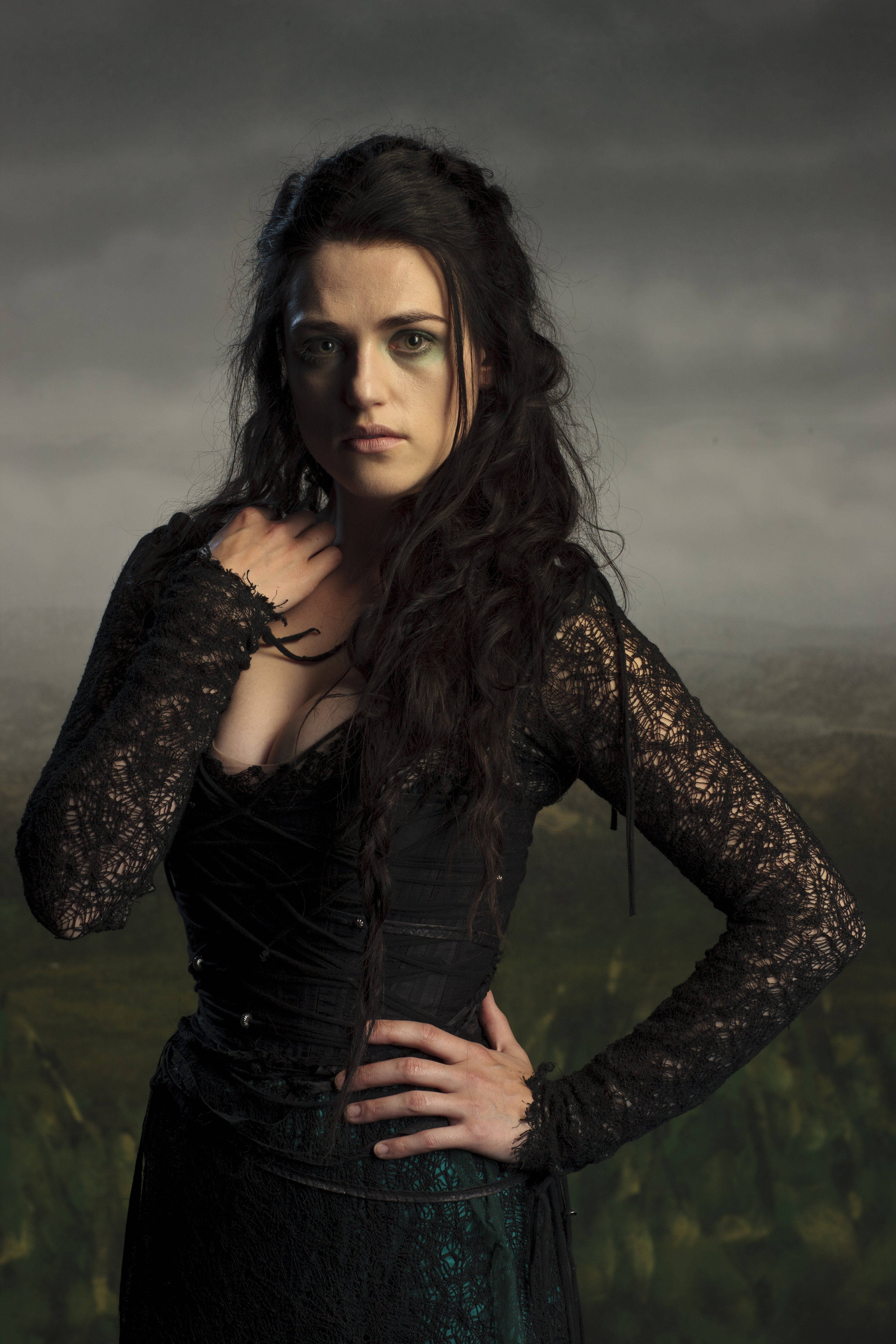 katie mcgrath in lace dress actress hollywood 2k