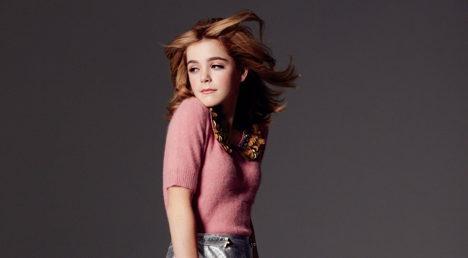 lovely star kiernan shipka actress hollywood 2k