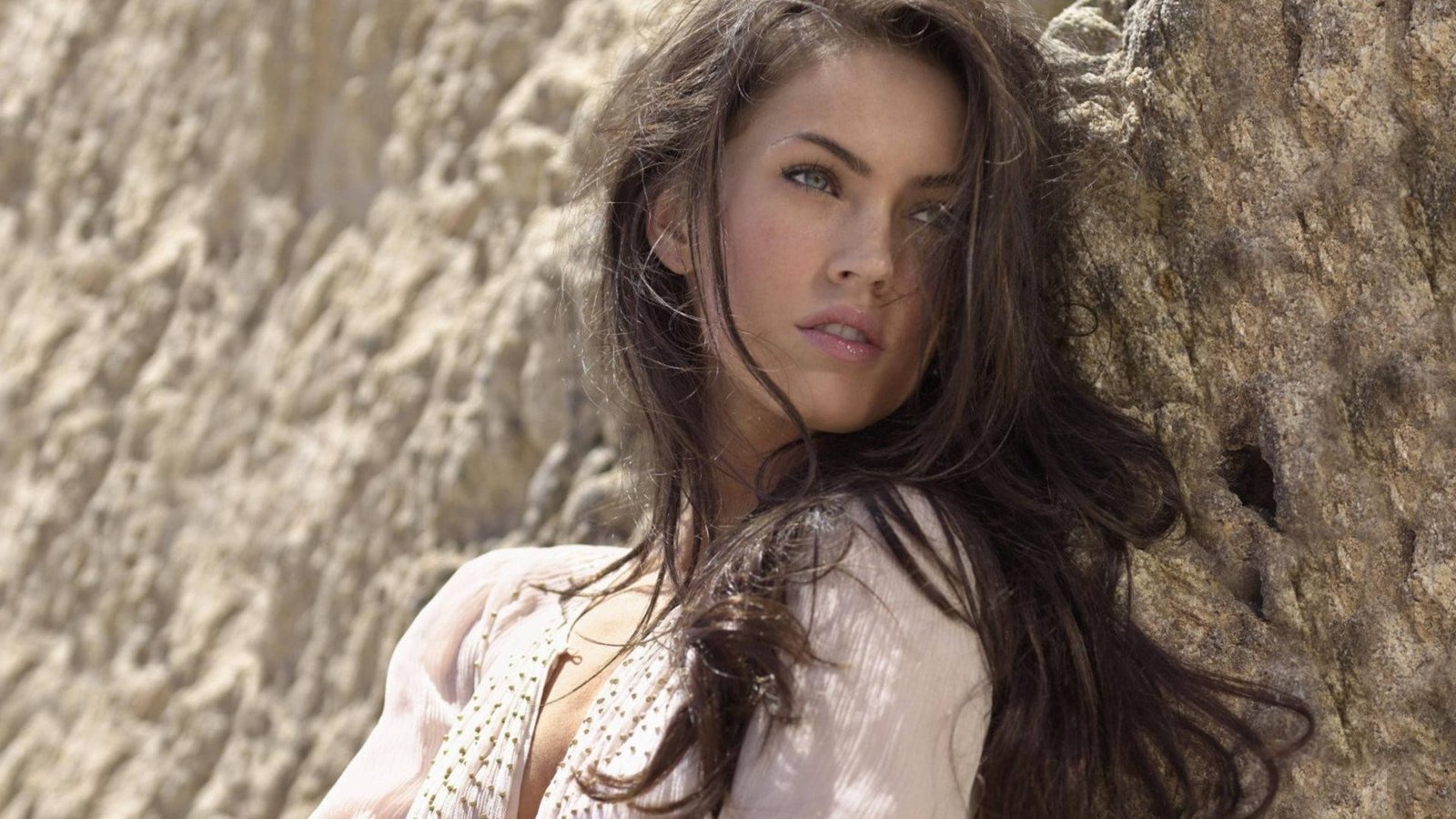 megan fox brunette on rock actress hollywood 2k
