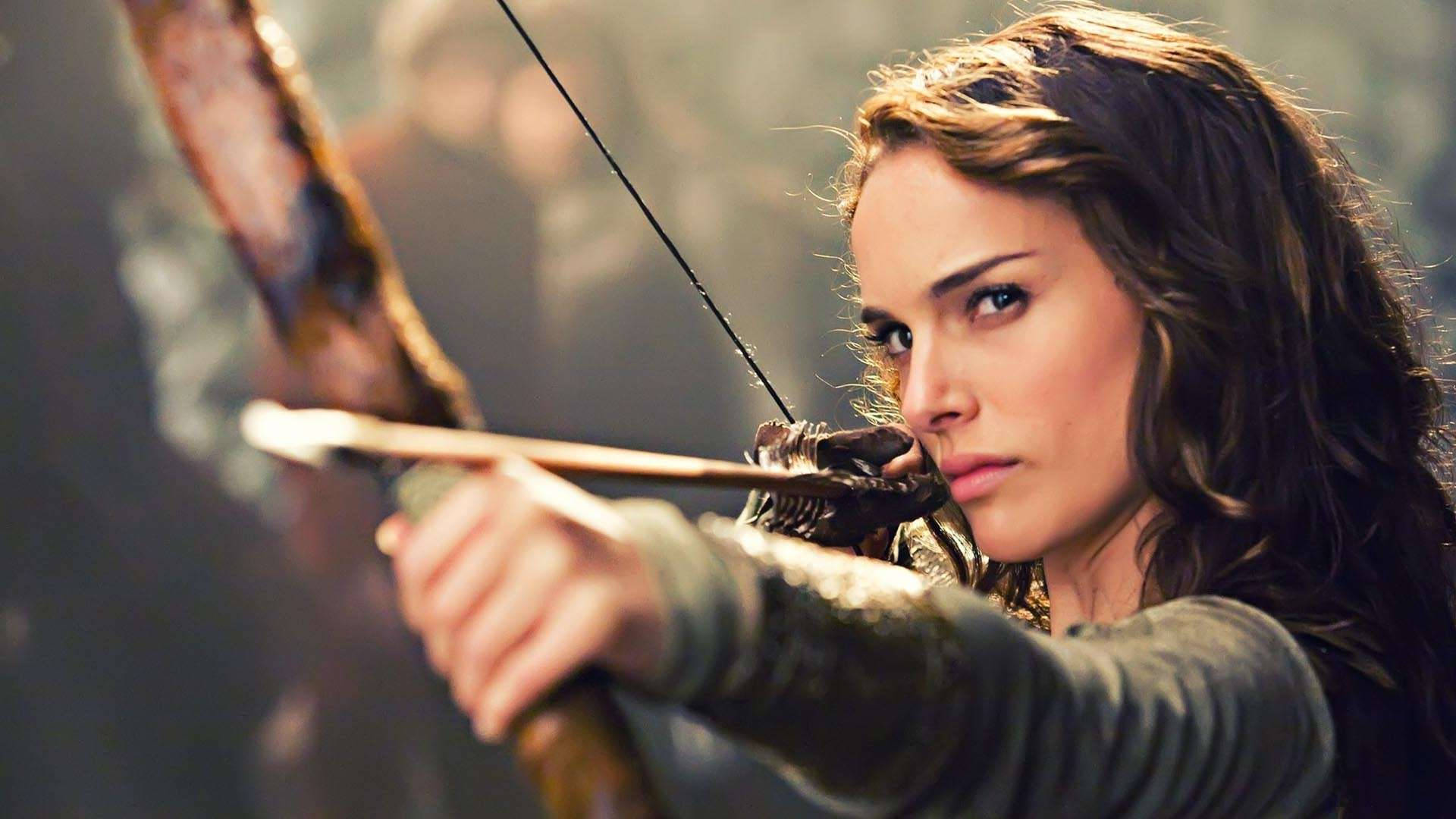 natalie portman with bow and arrow actress hollywood
