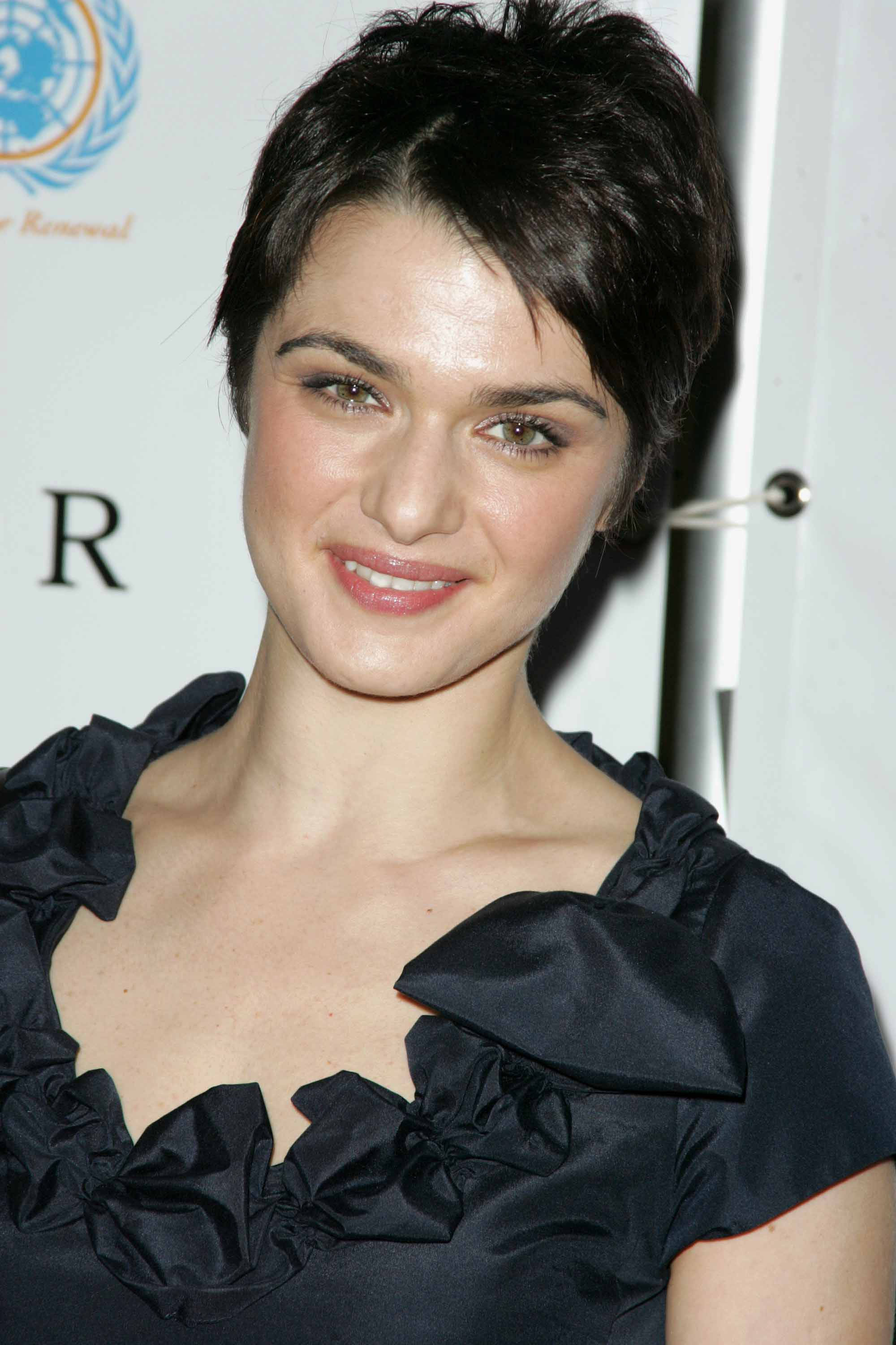rachel weisz short black hair actress hollywood 2k