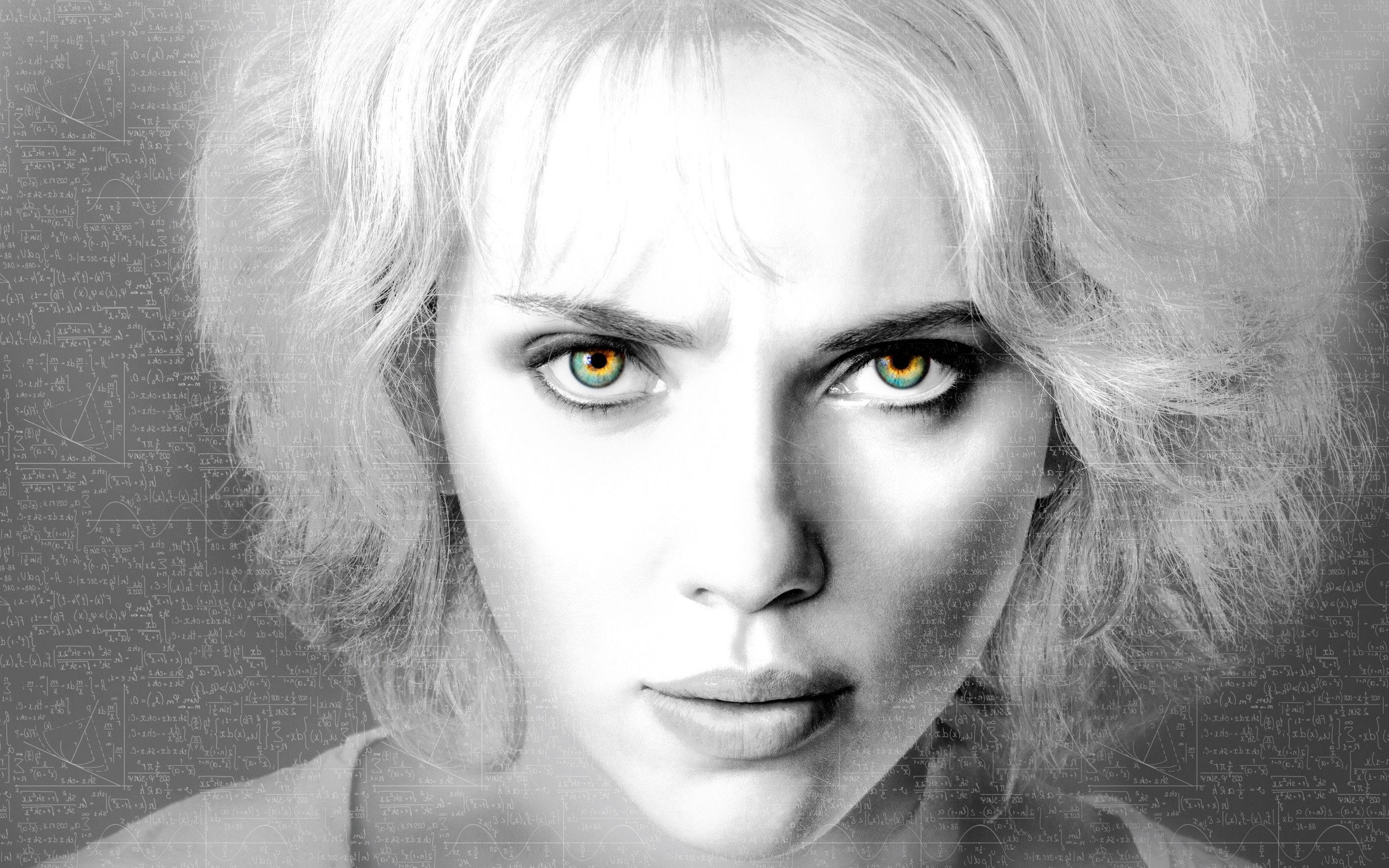 grayscale lucy scarlett johansson actress hollywood 2k