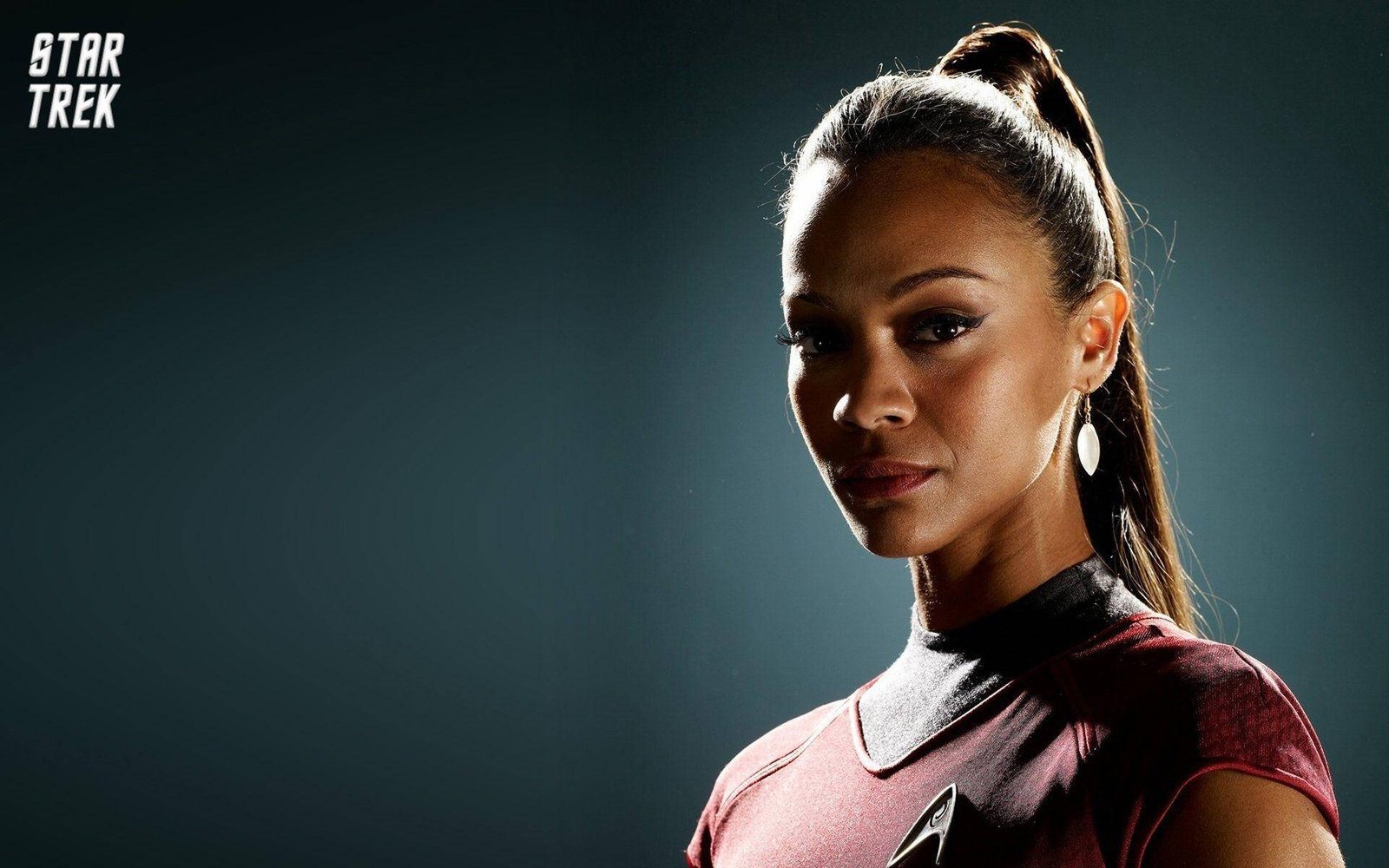 zoe saldana white star trek text actress hollywood