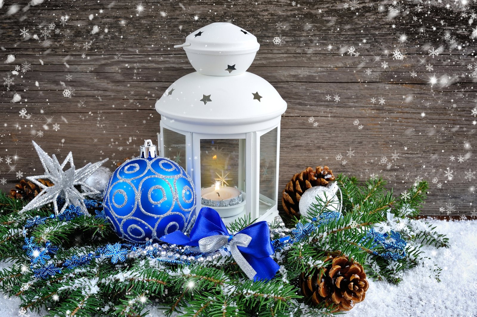 white candle lantern winter snow New Year Christmas light 2k 4k 5k