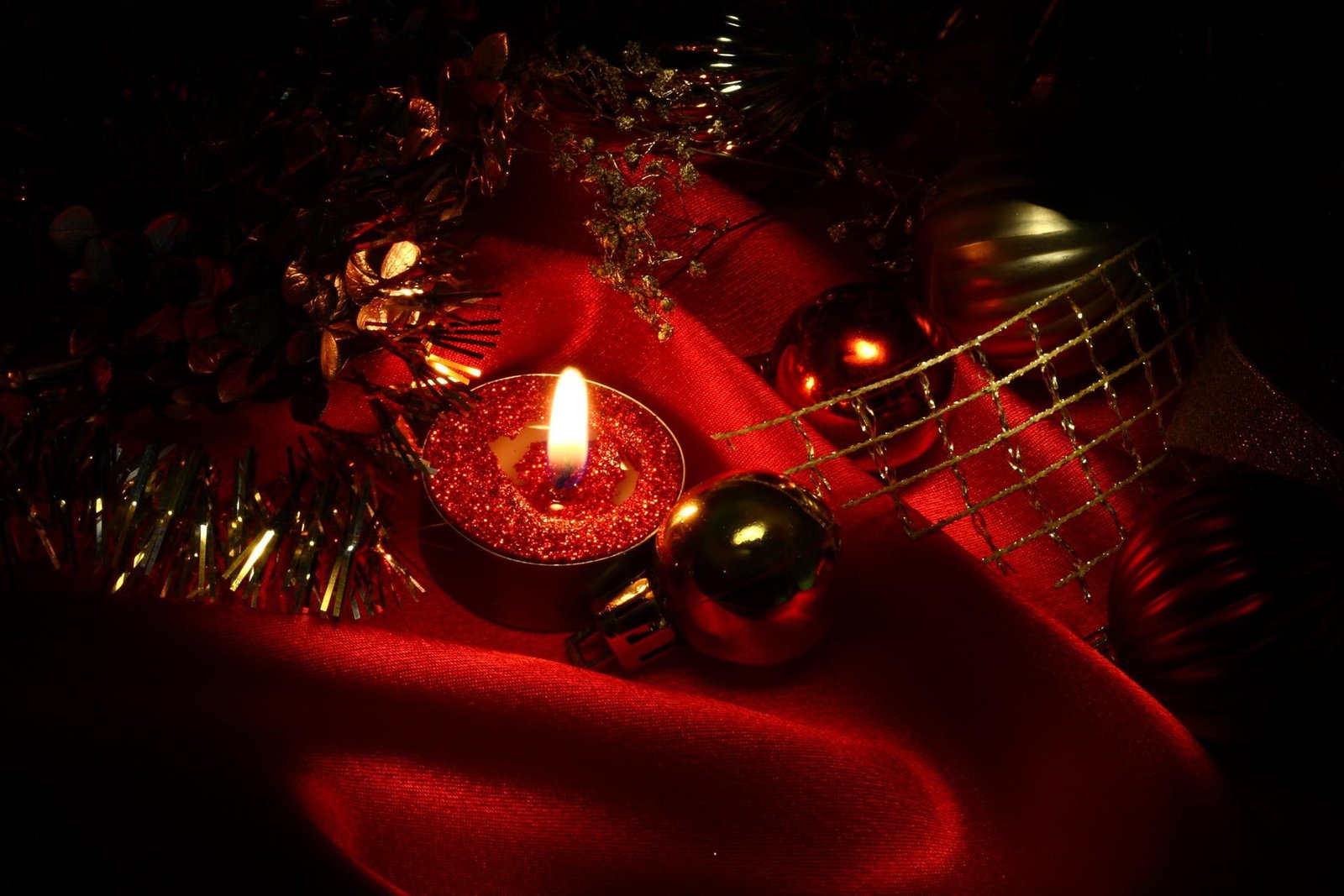 Christmas Candles new year ball decorations lovely holidays