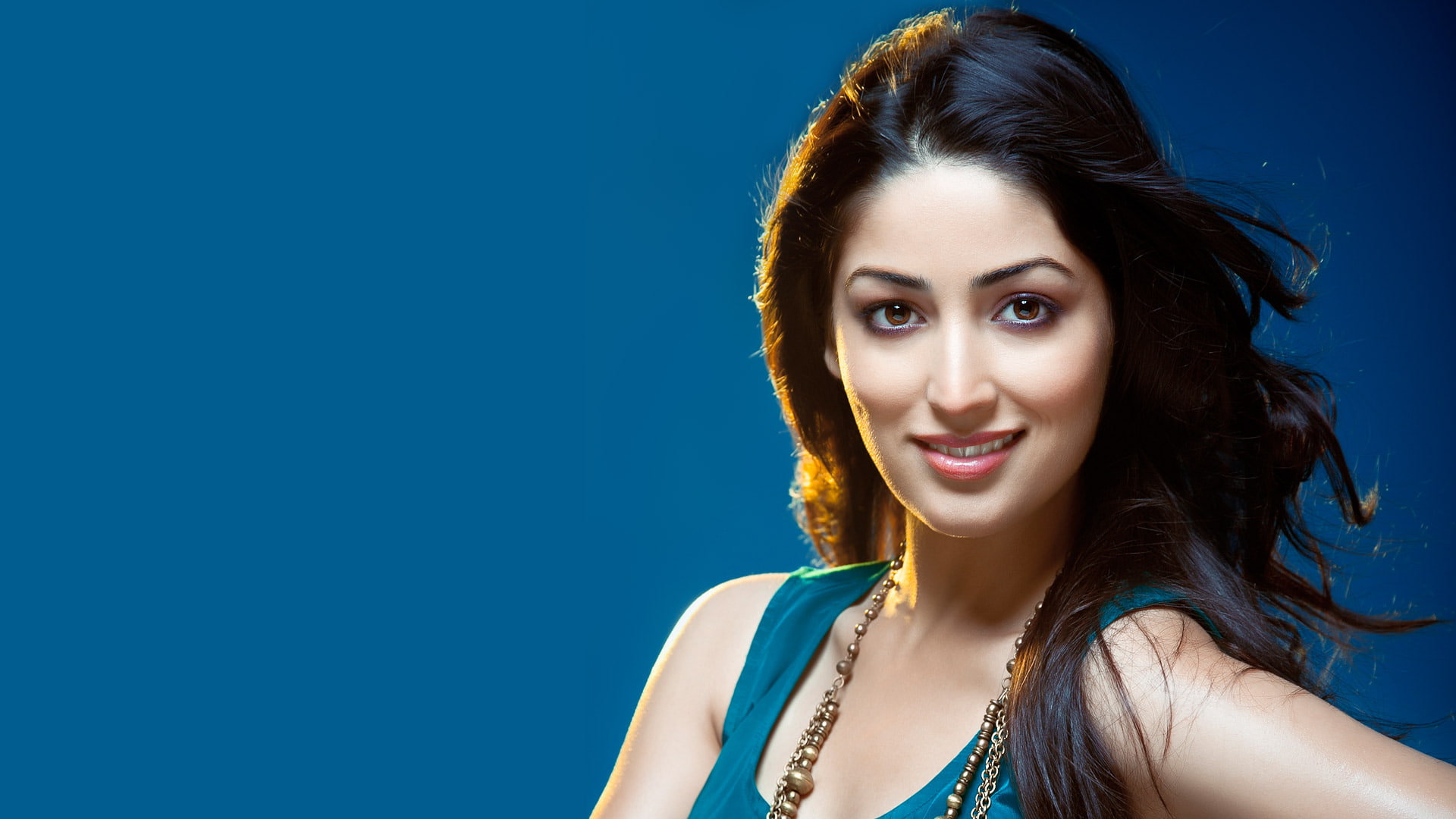 Actress Yami Gautam HD celebrities